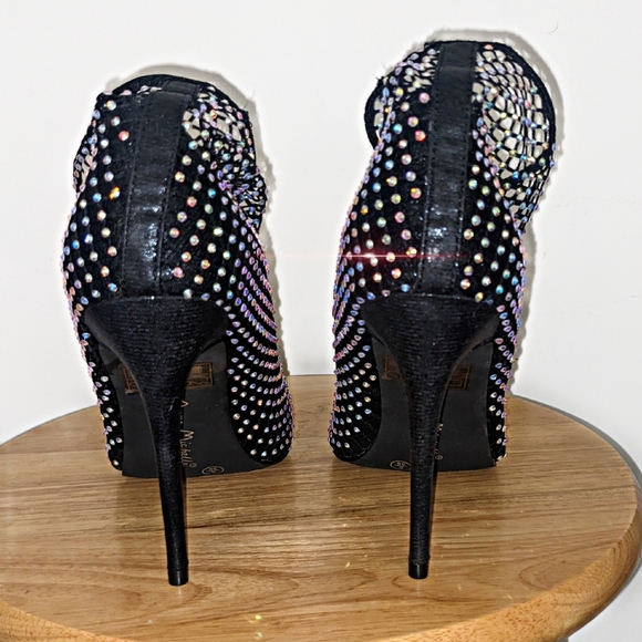 Rhinestone Fishnet Heels - Picture 7 of 9